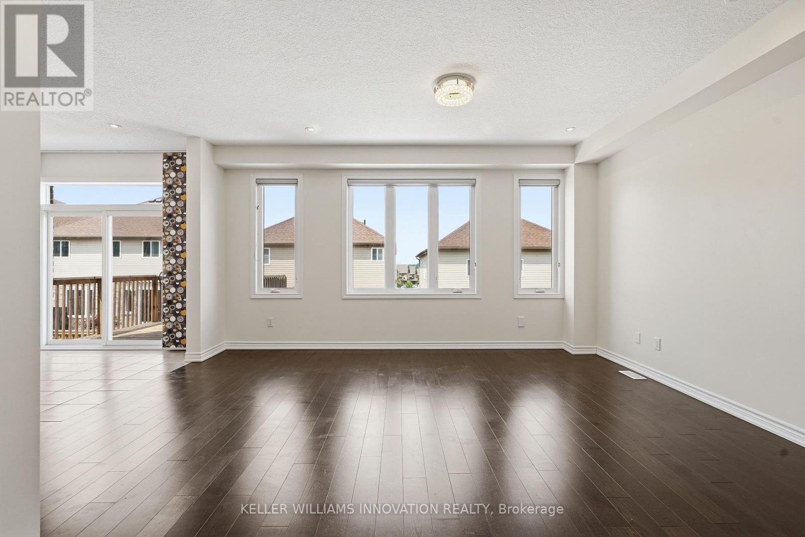 359 Beechdrops Drive, Waterloo, Ontario  N2V 0E8 - Photo 3 - X13663554