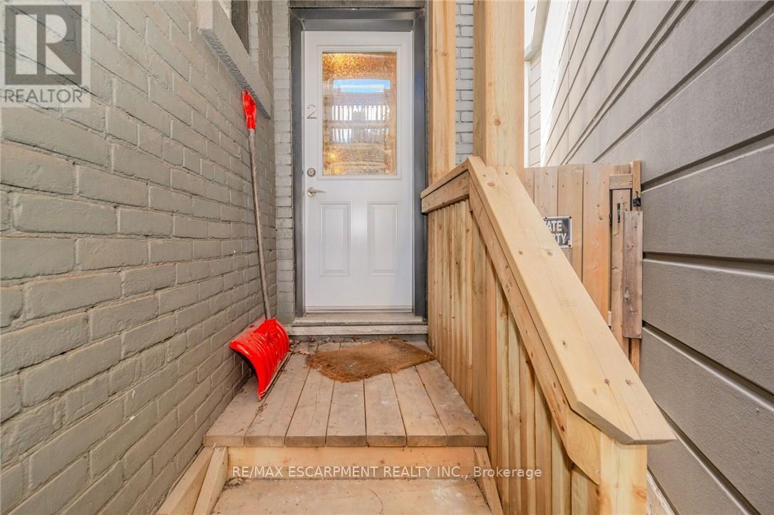 74 Cathcart Street, Hamilton, Ontario  L8R 1M5 - Photo 17 - X13663580