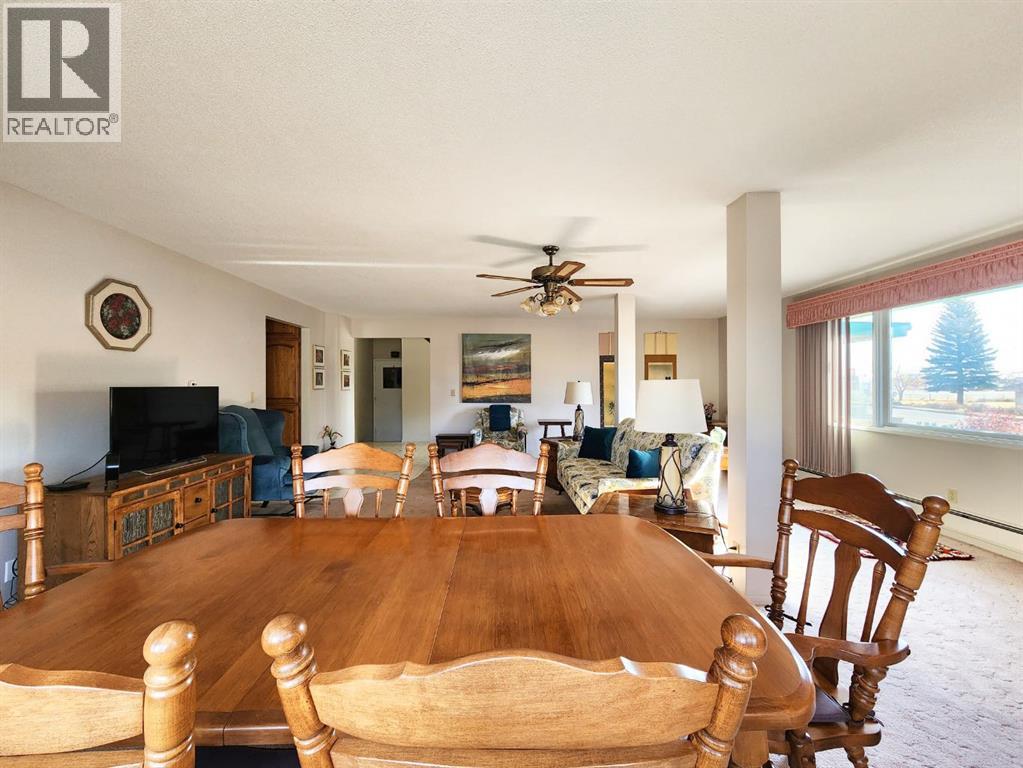 112 43 Avenue W, Claresholm, Alberta  T0L 0T0 - Photo 9 - A2273845