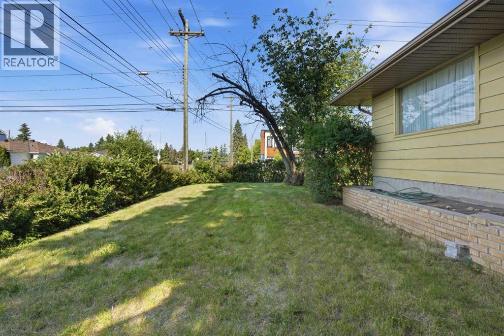 3720 Spruce Drive Sw, Calgary, Alberta  T3C 3A7 - Photo 32 - A2323310