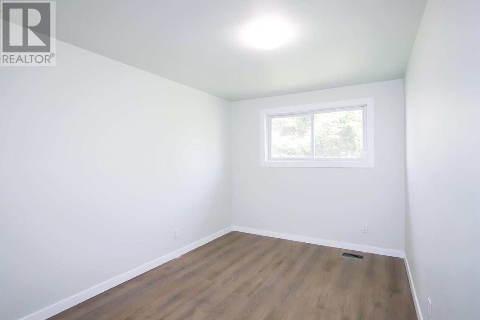 30 Copernicus Dr, Sault Ste. Marie, Ontario  P6A 6H2 - Photo 25 - SM261745