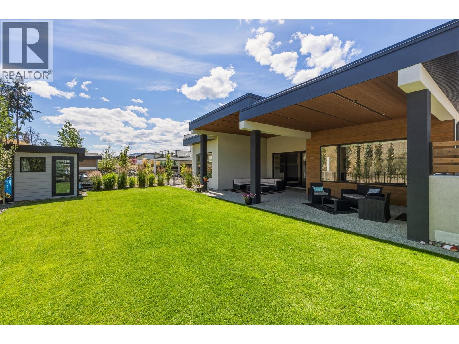 10245 Beacon Hill Drive, Lake Country, British Columbia  V4V 0A9 - Photo 68 - 10394226
