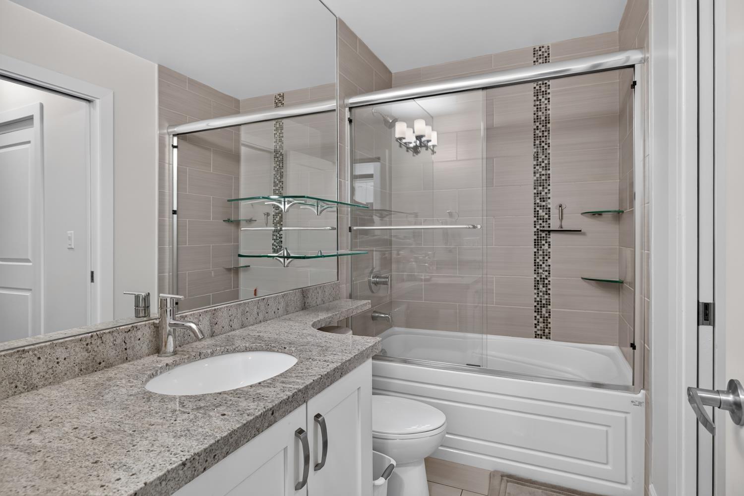 218 13897 Fraser Highway, Surrey, British Columbia  V3T 0G8 - Photo 18 - R3154813
