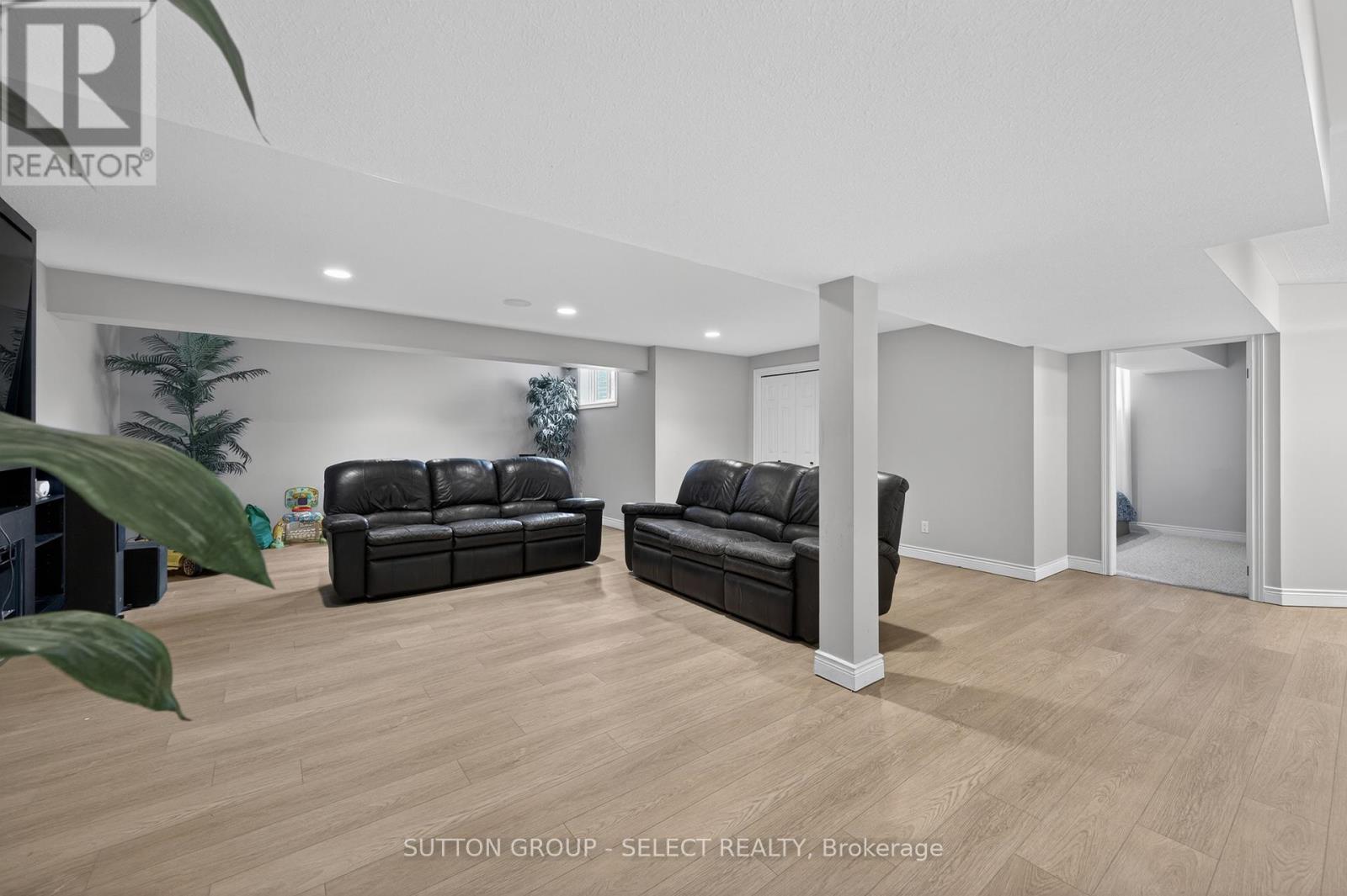 135 Plane Tree Drive, London North, Ontario  N6G 5H4 - Photo 30 - X13663720