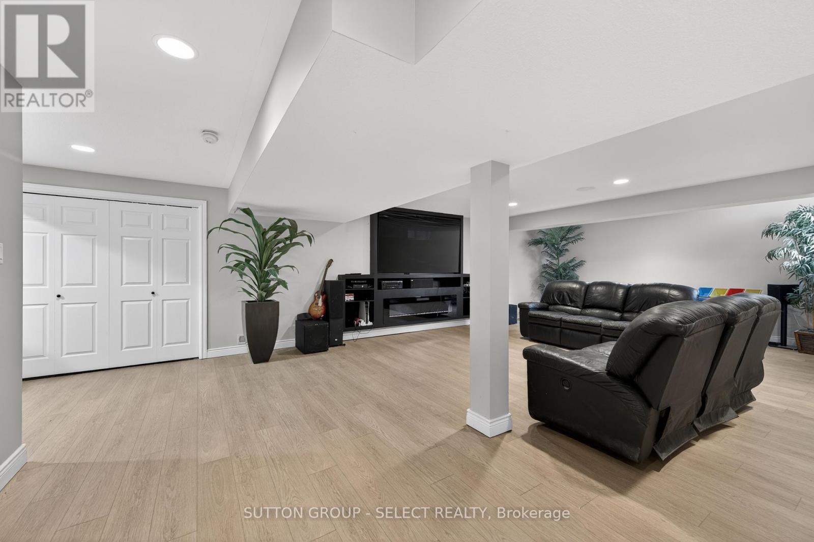 135 Plane Tree Drive, London North, Ontario  N6G 5H4 - Photo 31 - X13663720