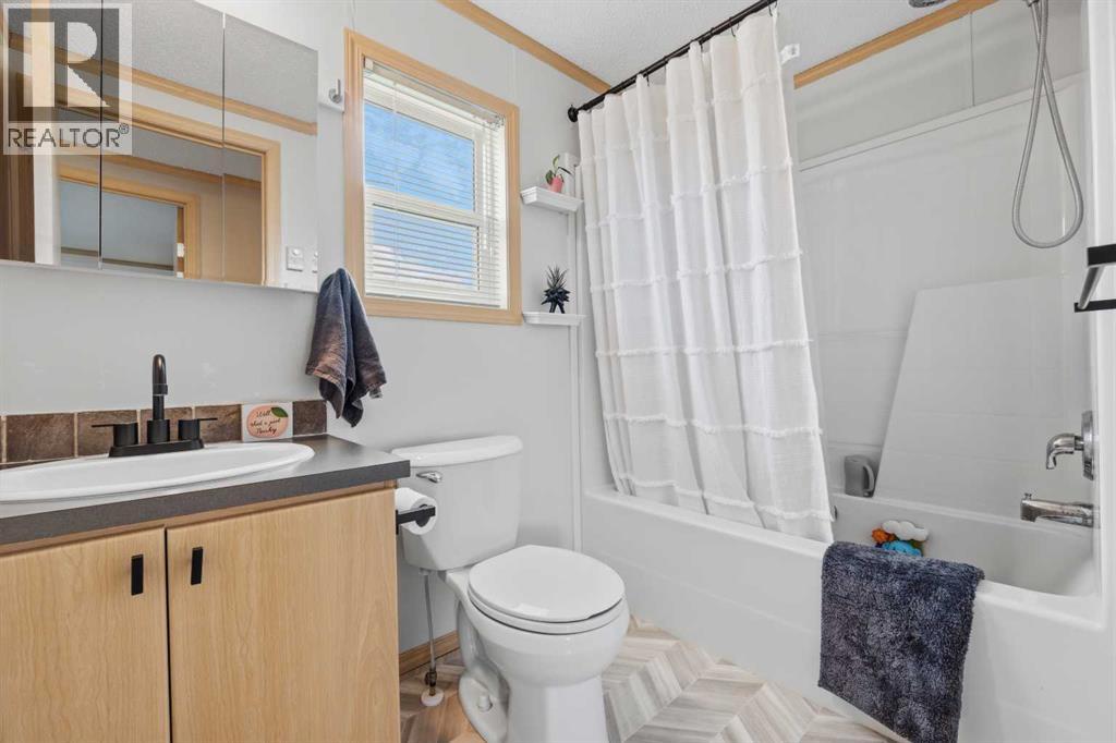 39 Keystone Crossing, Whitecourt, Alberta  T7S 0B3 - Photo 20 - A2320142