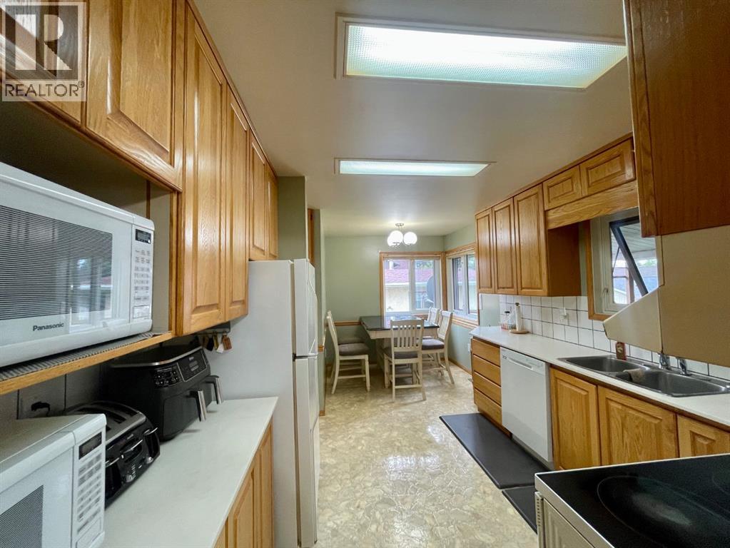 1418 53 Street, Edson, Alberta  T7E 1H5 - Photo 8 - A2335351