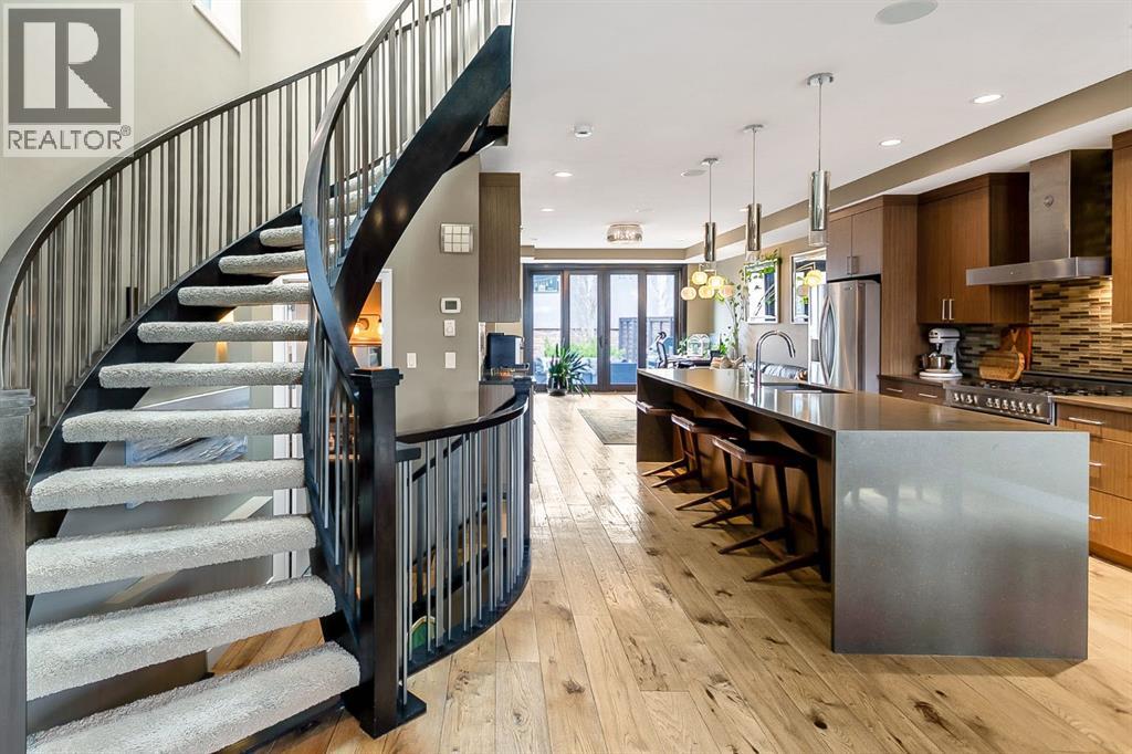 1834 30 Avenue Sw, Calgary, Alberta  T2T 1P7 - Photo 3 - A2309060