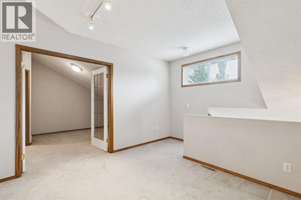 133 Chaparral Point Se, Calgary, Alberta  T2X 3M8 - Photo 16 - A2323640