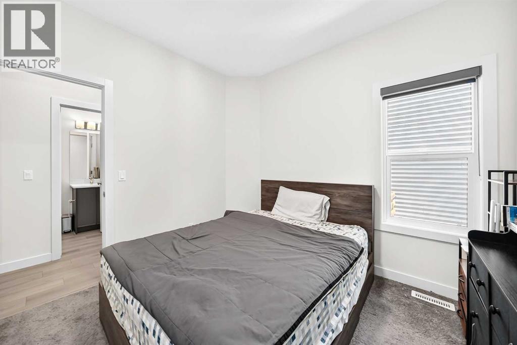 27 Belvedere Point Se, Calgary, Alberta  T2A 7Y9 - Photo 21 - A2324593