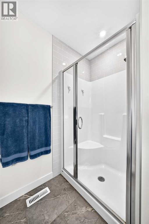 27 Belvedere Point Se, Calgary, Alberta  T2A 7Y9 - Photo 28 - A2324593
