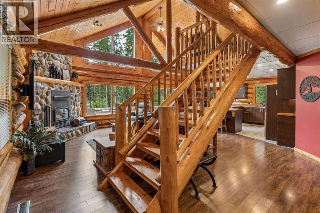 12 Yoho Tinda Road, Bragg Creek, Alberta  T0L 0K0 - Photo 7 - A2334134