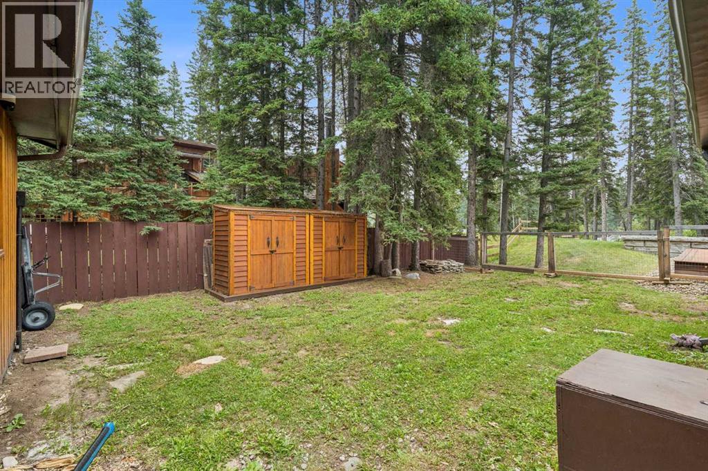 12 Yoho Tinda Road, Bragg Creek, Alberta  T0L 0K0 - Photo 25 - A2334134