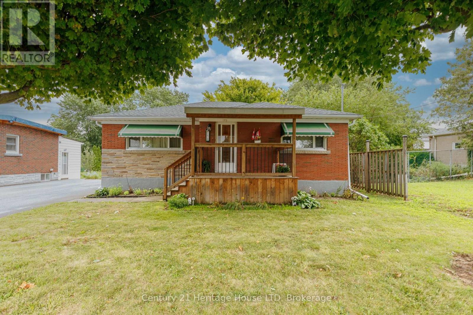 170 Aberdeen Street, Fort Erie, Ontario  L2A 3Y6 - Photo 1 - X13663766