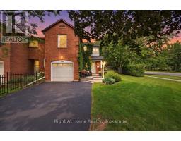 2256 MUNNS AVENUE, Oakville, Ontario