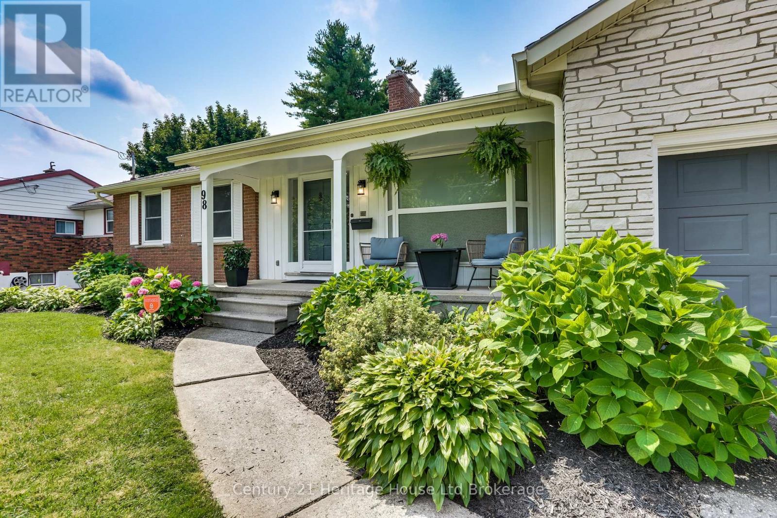 98 Maud Street, Woodstock, Ontario  N4S 3Y6 - Photo 2 - X13663742