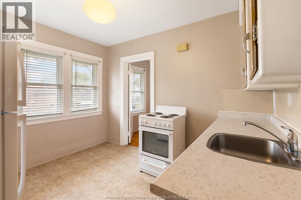 2279 Lillian Avenue, Windsor, Ontario  N8X 4B1 - Photo 12 - 26019437
