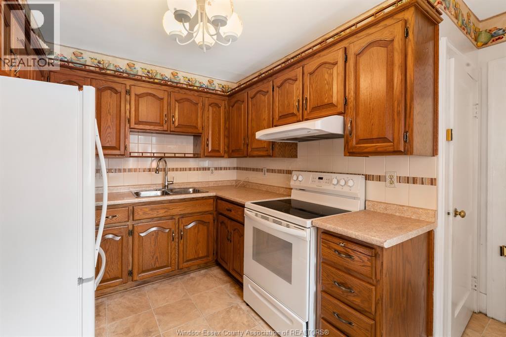 2279 Lillian Avenue, Windsor, Ontario  N8X 4B1 - Photo 33 - 26019437