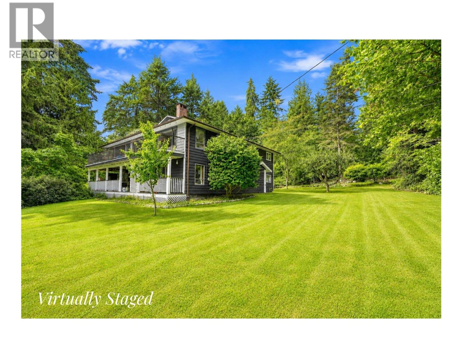 1523 Grandview Road, Gibsons, British Columbia  V0N 1V5 - Photo 2 - R3154777
