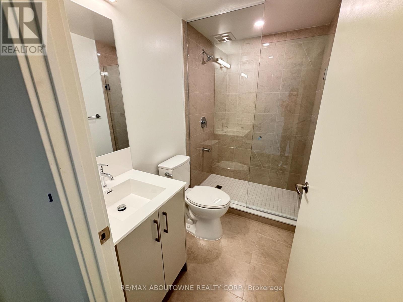 1215 - 4010 Eglinton Avenue W, Toronto, Ontario  M9A 0G5 - Photo 14 - W13660700