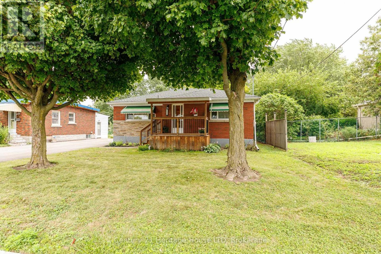 170 Aberdeen Street, Fort Erie, Ontario  L2A 3Y6 - Photo 5 - X13663766