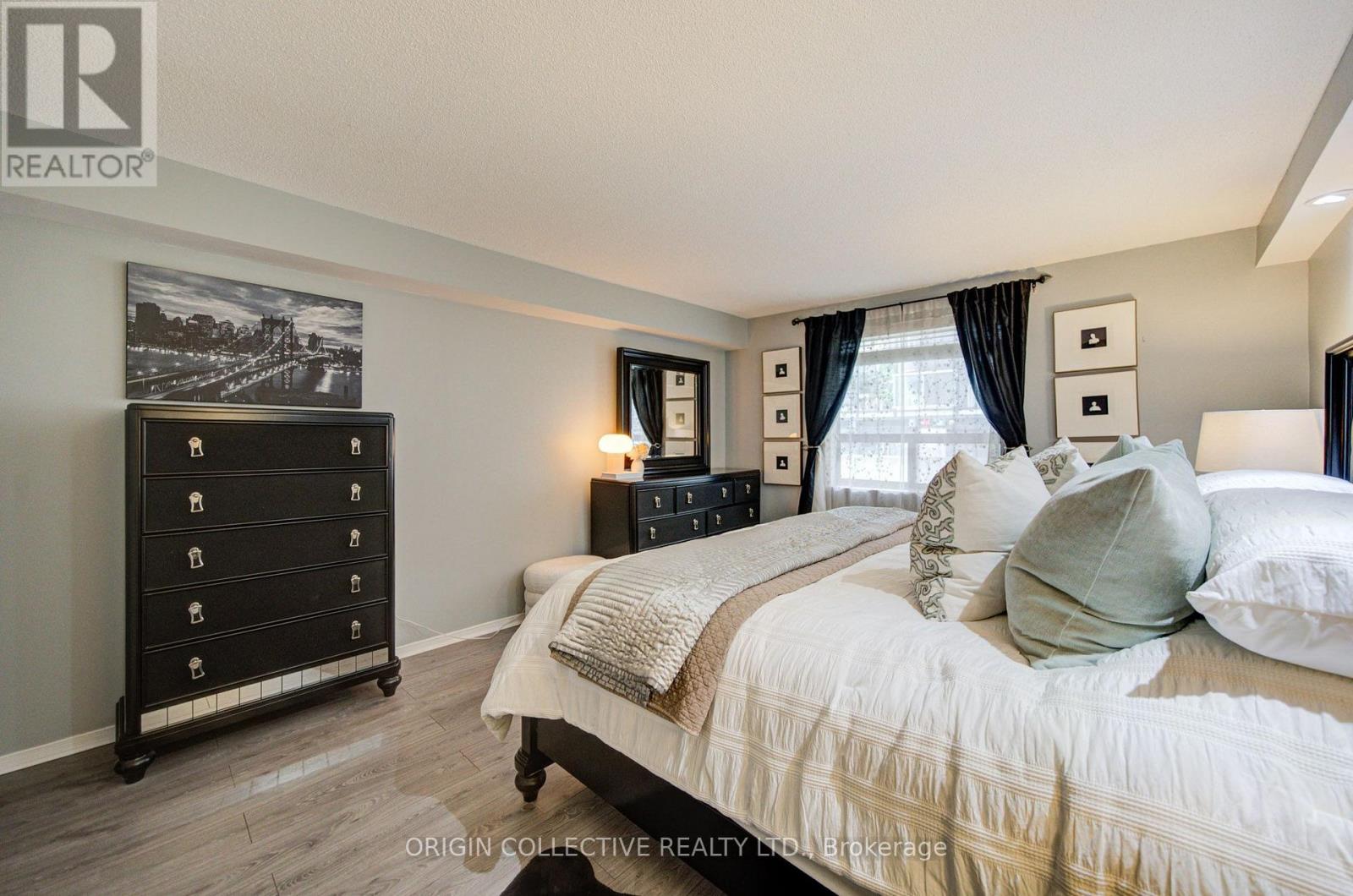 305 - 19 Dundonald Street, Toronto, Ontario  M4Y 1K3 - Photo 27 - C13663676