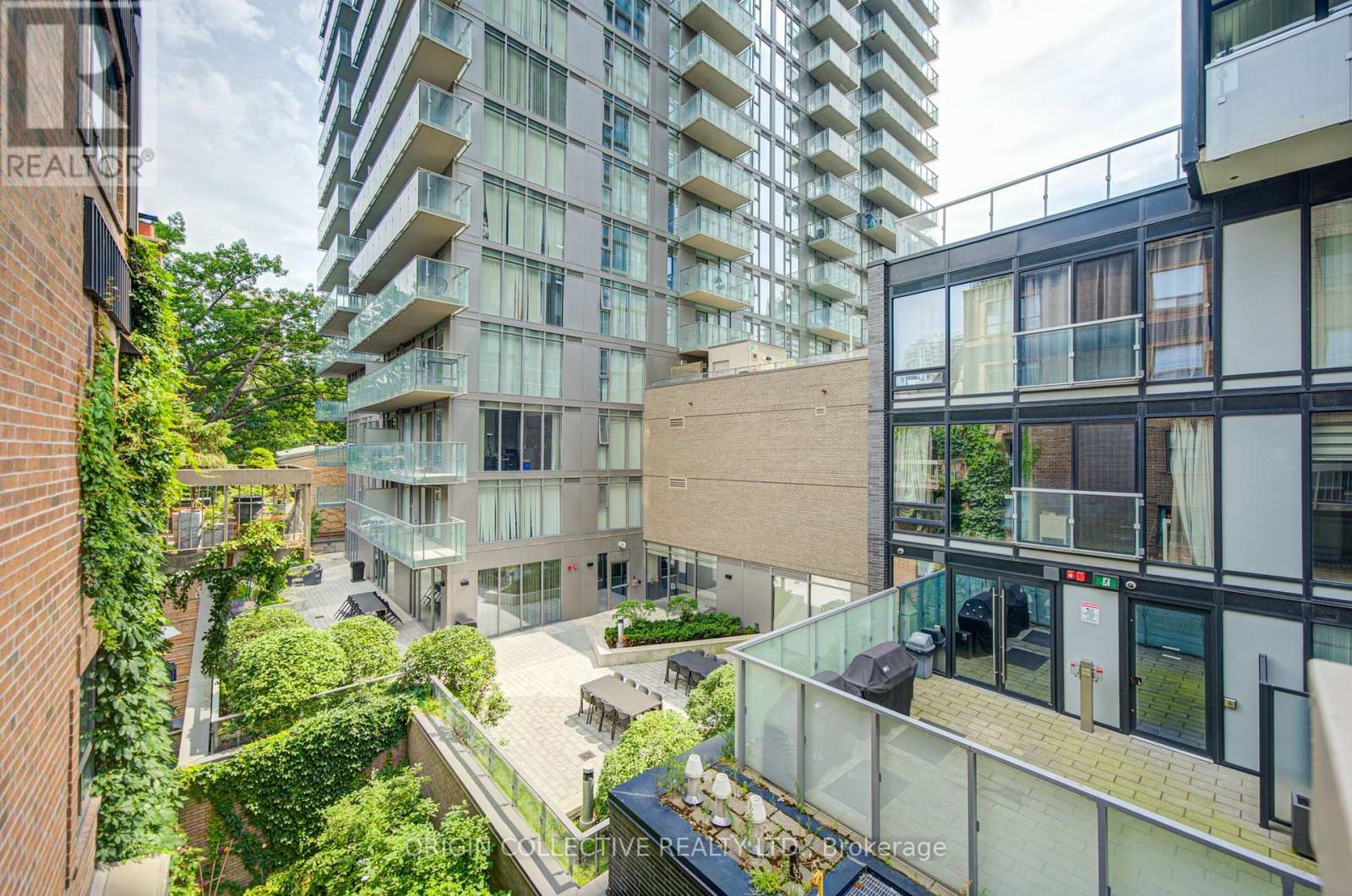 305 - 19 Dundonald Street, Toronto, Ontario  M4Y 1K3 - Photo 31 - C13663676