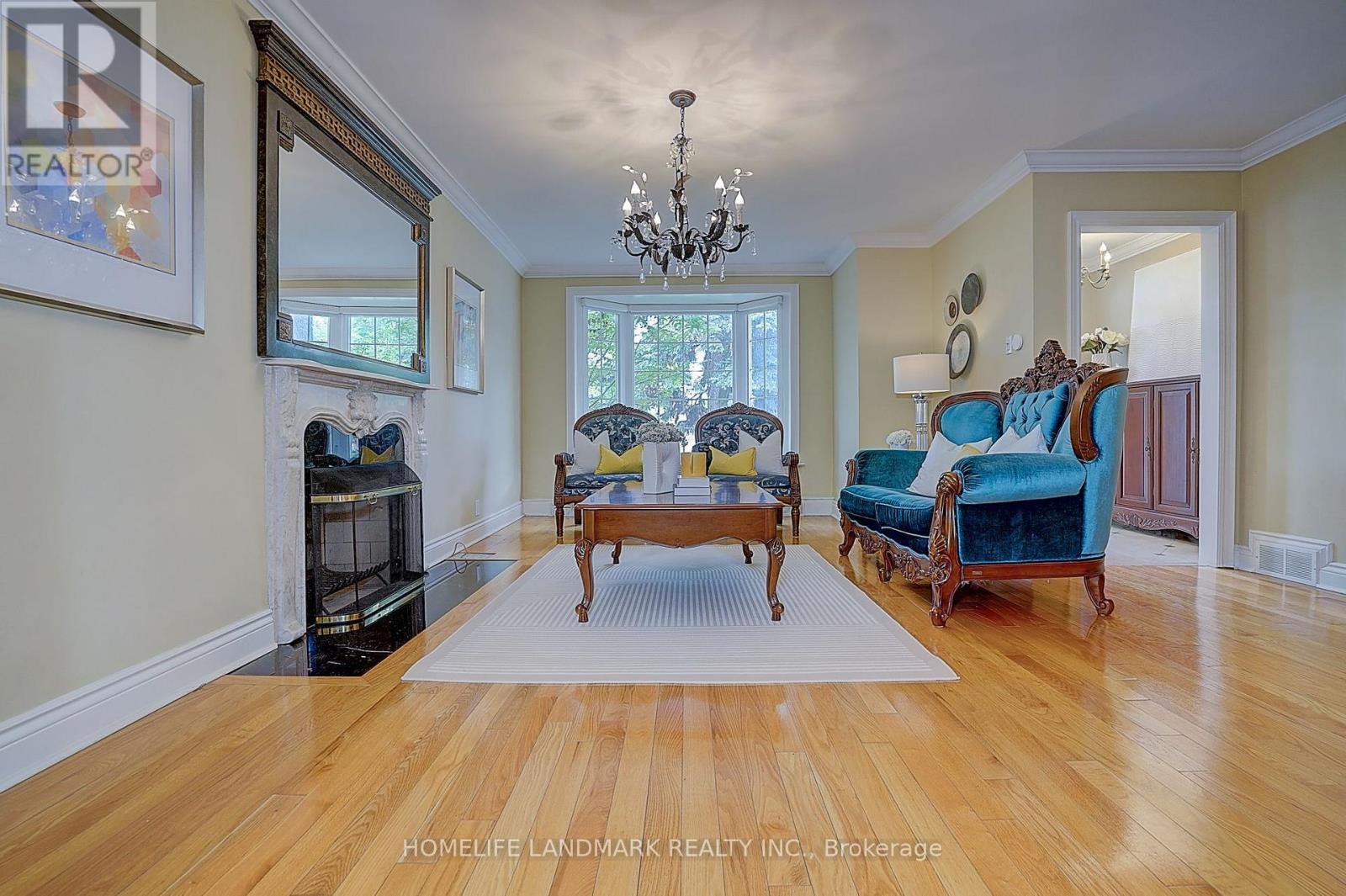 108 Empress Avenue, Toronto, Ontario  M2N 3T6 - Photo 5 - C13663728