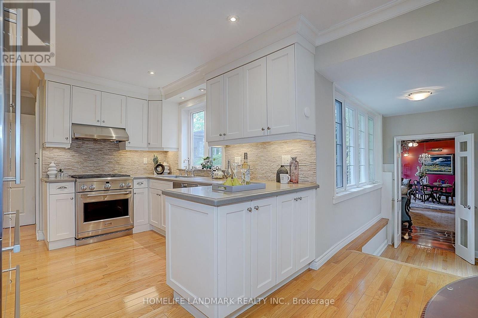 108 Empress Avenue, Toronto, Ontario  M2N 3T6 - Photo 8 - C13663728