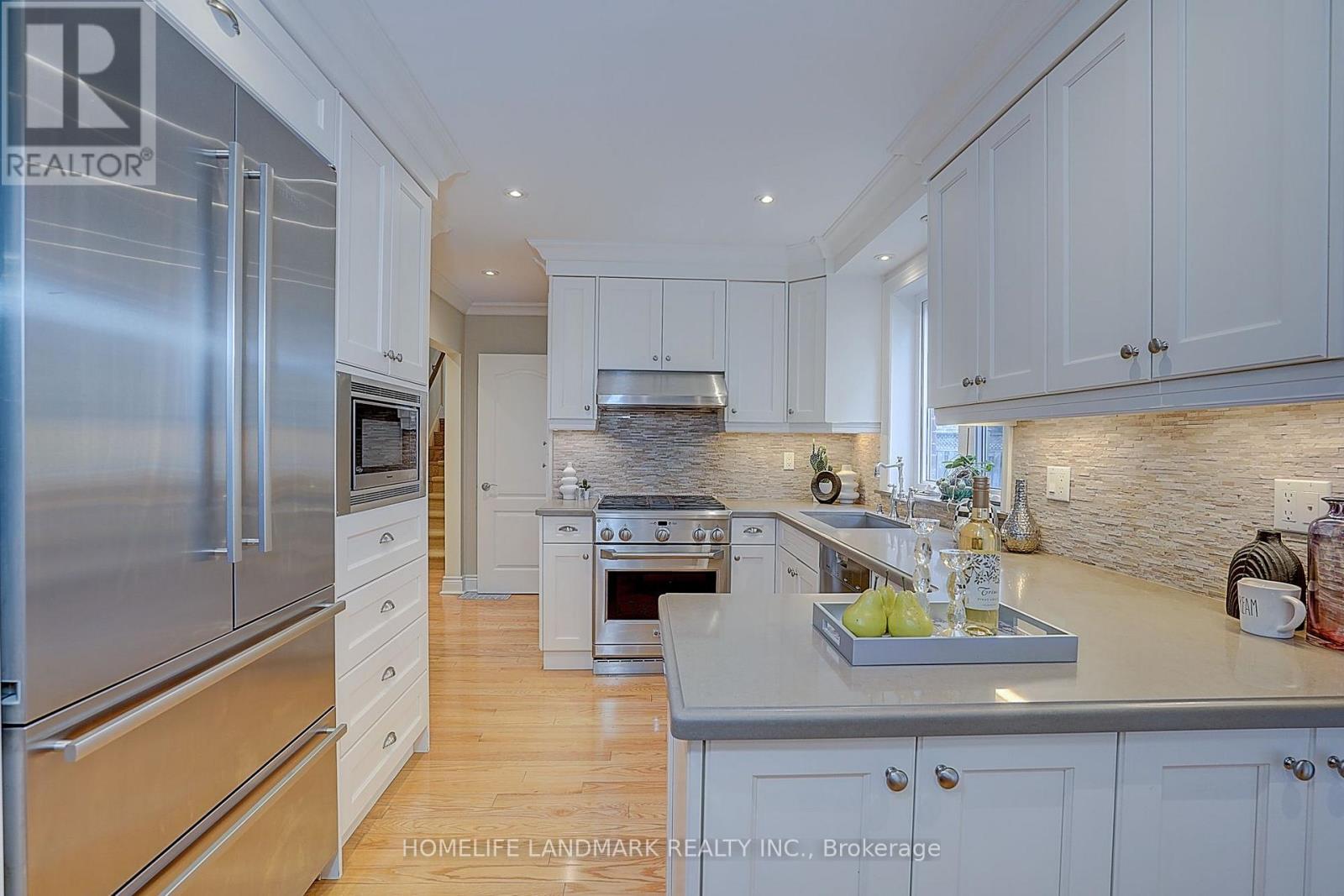 108 Empress Avenue, Toronto, Ontario  M2N 3T6 - Photo 9 - C13663728