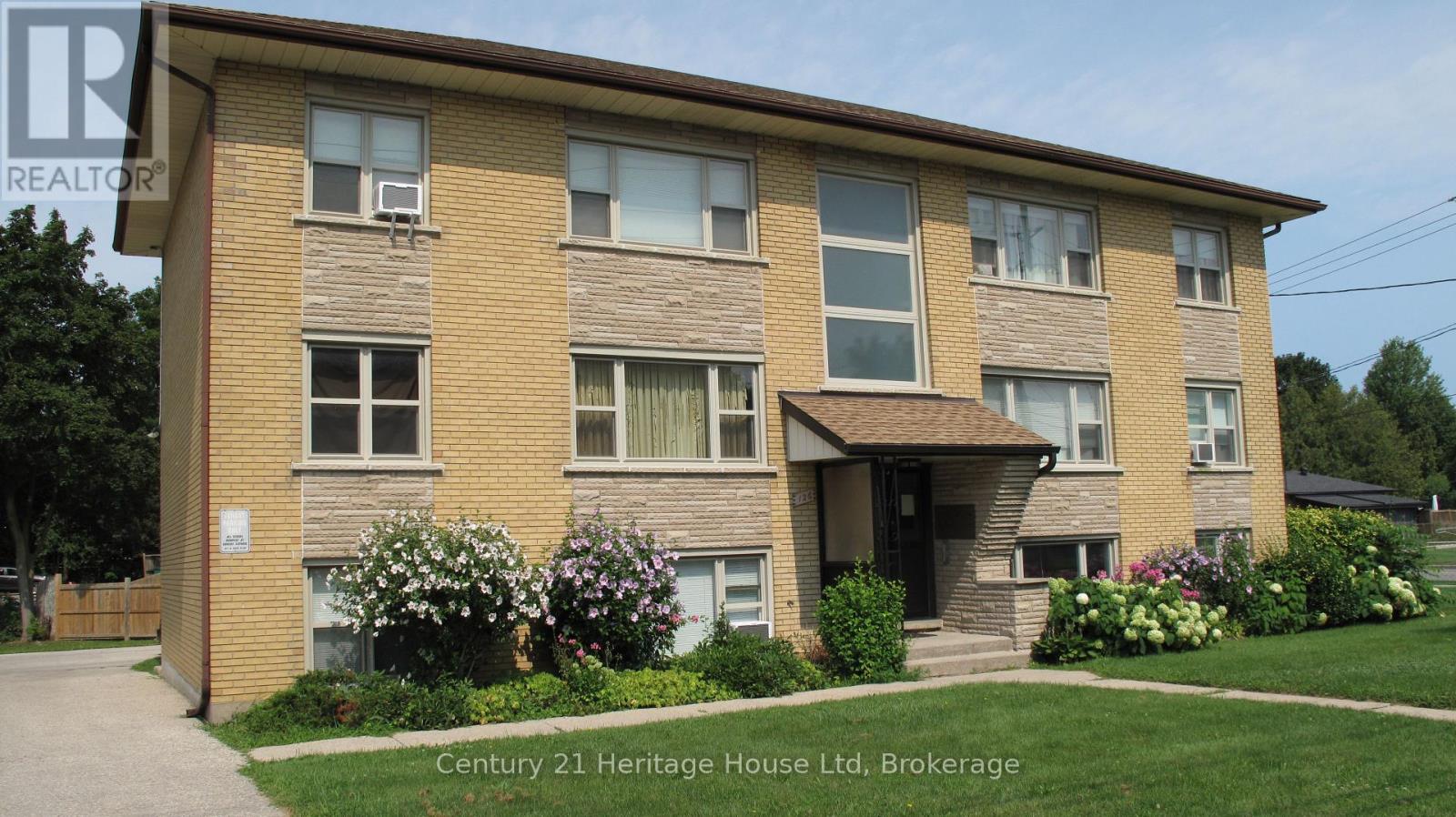 #6 - 126 Waverley Drive, Guelph (Riverside Park), Ontario  N1E 1G8 - Photo 3 - X13663644
