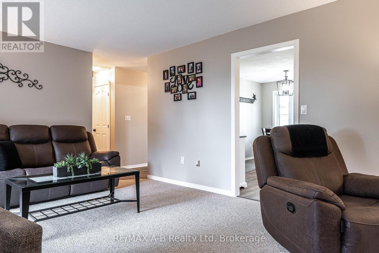 6 Hillside Court, St. Marys, Ontario  N4X 1C3 - Photo 19 - X13663698