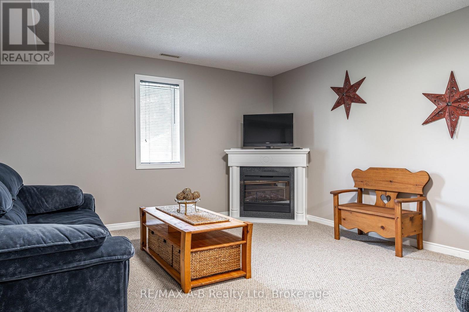 6 Hillside Court, St. Marys, Ontario  N4X 1C3 - Photo 32 - X13663698