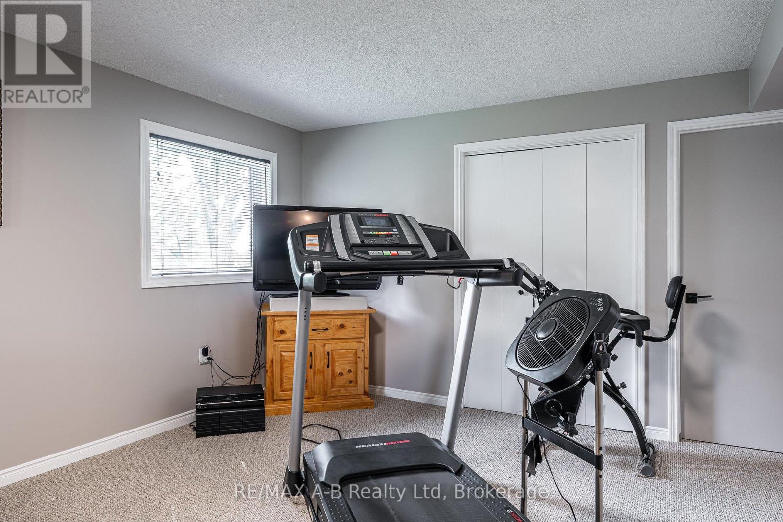 6 Hillside Court, St. Marys, Ontario  N4X 1C3 - Photo 35 - X13663698