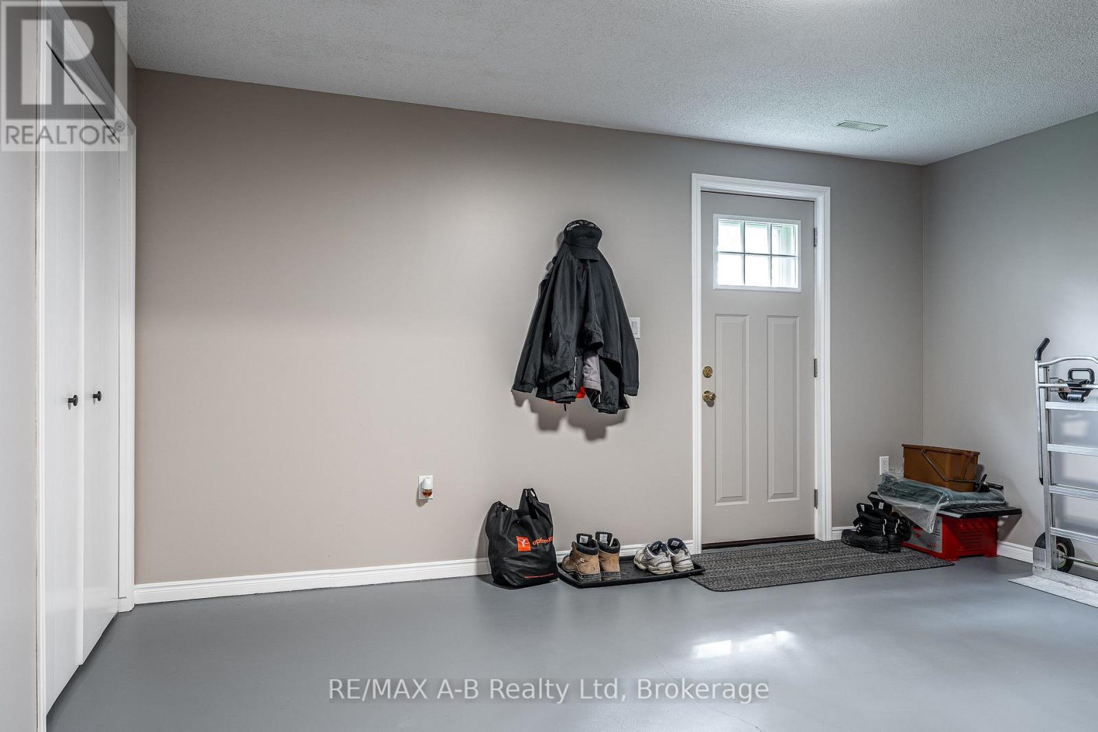 6 Hillside Court, St. Marys, Ontario  N4X 1C3 - Photo 36 - X13663698