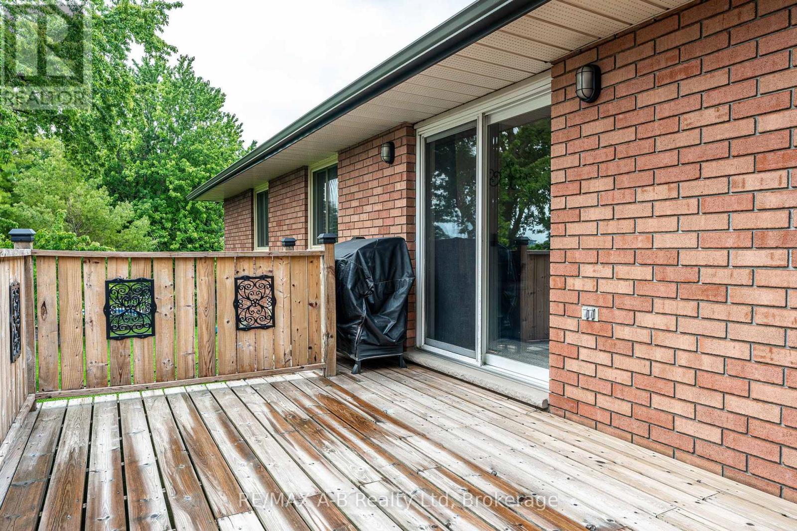 6 Hillside Court, St. Marys, Ontario  N4X 1C3 - Photo 39 - X13663698