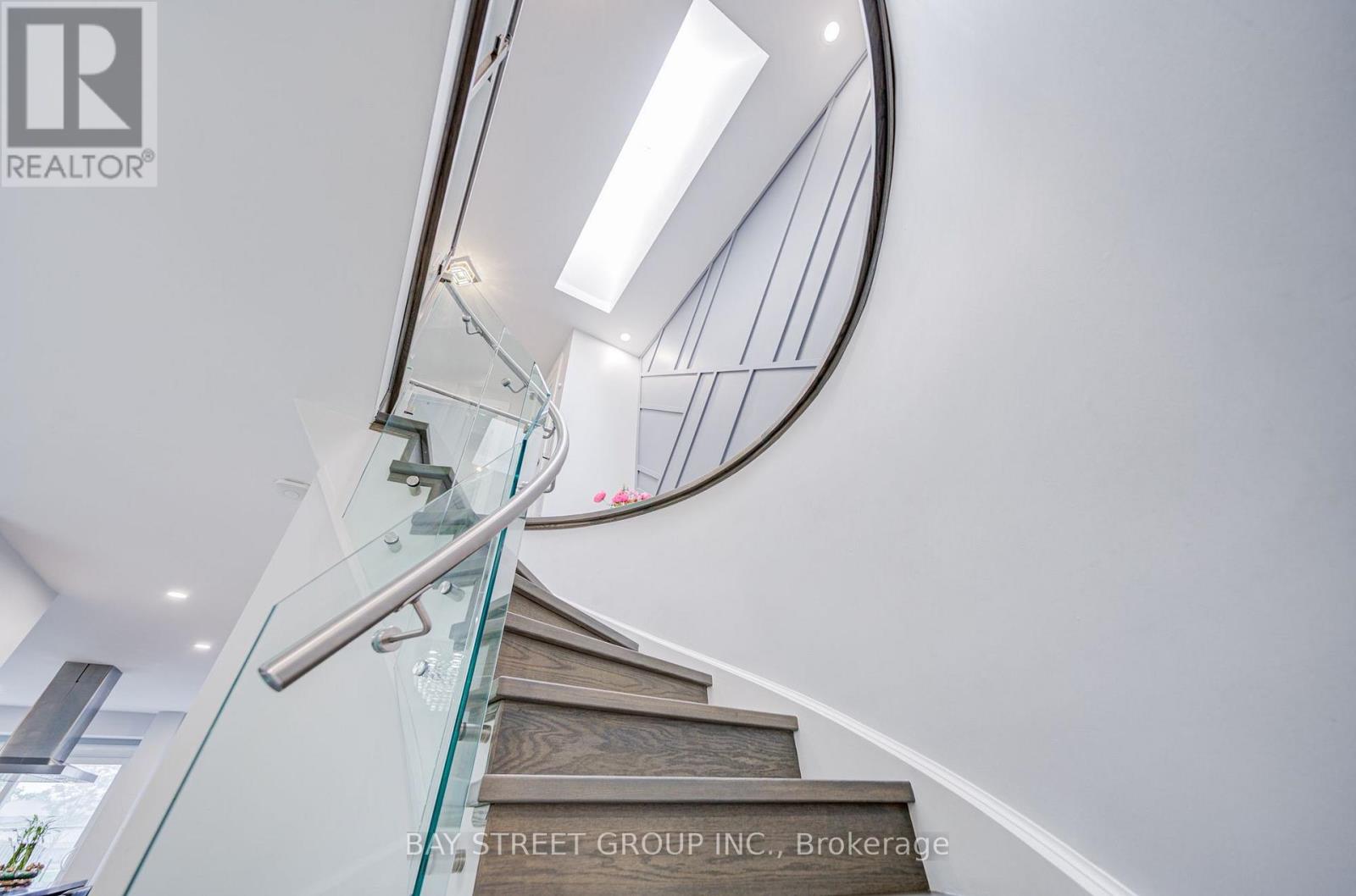 47 Becca Hall Trail, Toronto, Ontario  M1V 2T7 - Photo 21 - E13663694