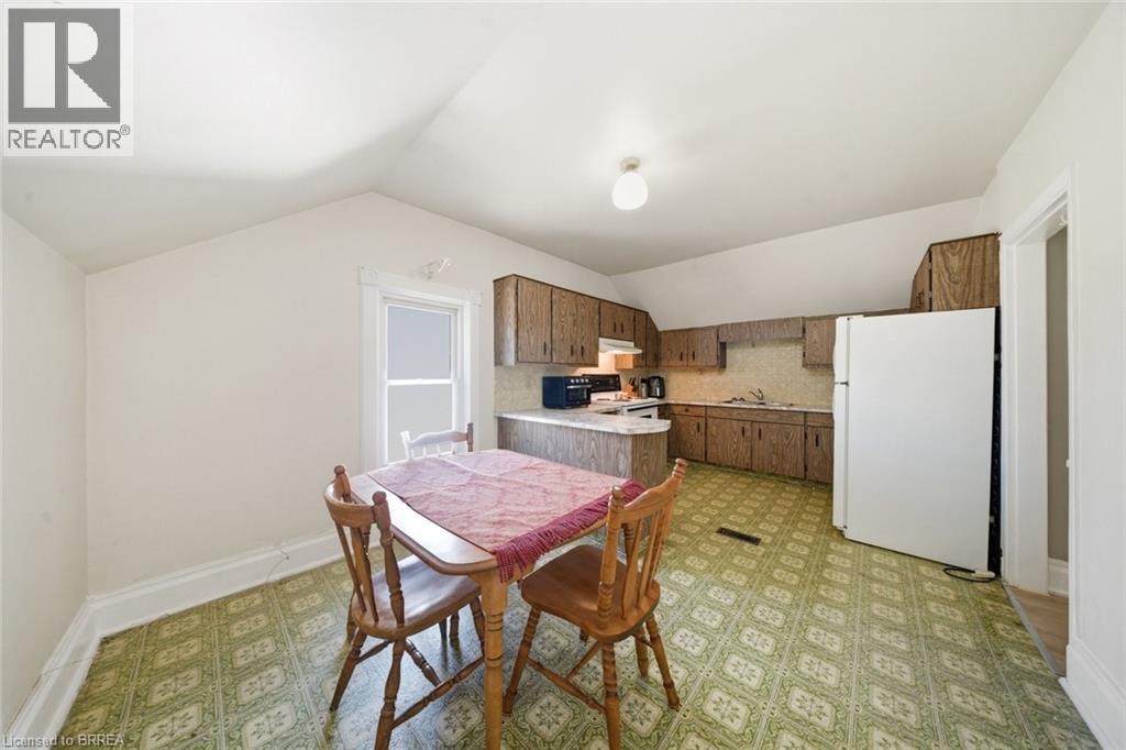 76 Brock Street, Brantford, Ontario  N3S 5V2 - Photo 14 - 40828320