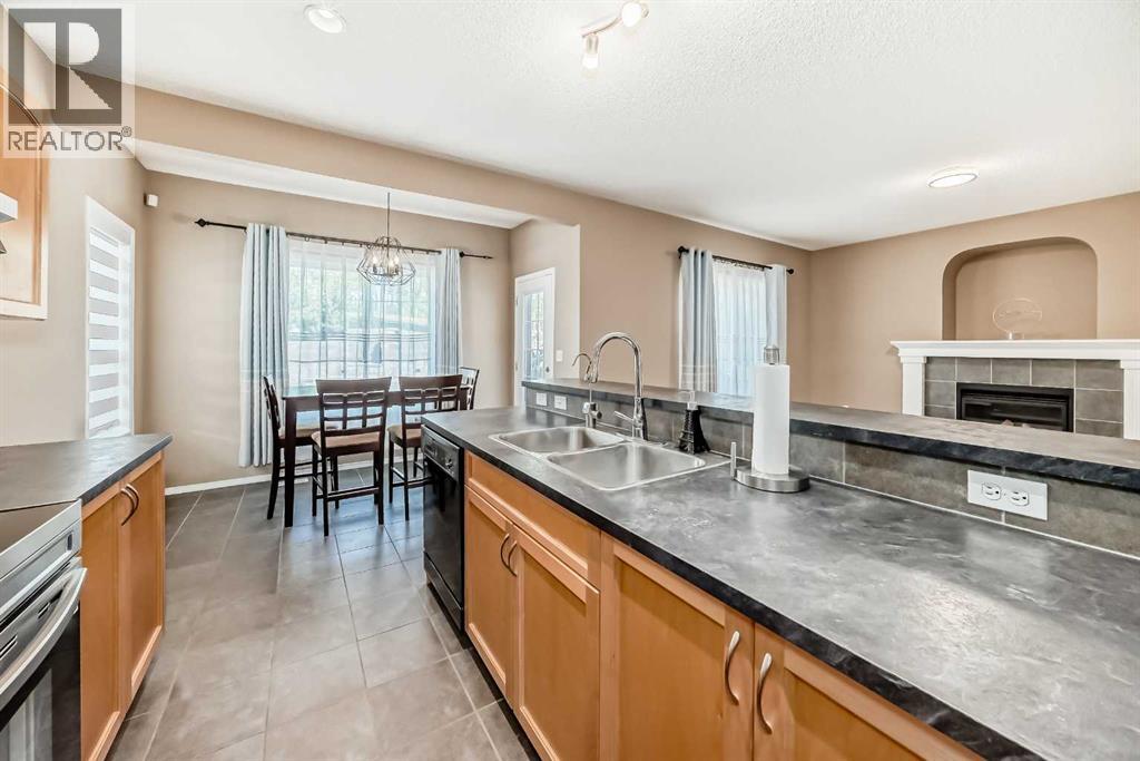 73 Royal Birch Way Nw, Calgary, Alberta  T3G 5X8 - Photo 10 - A2317386
