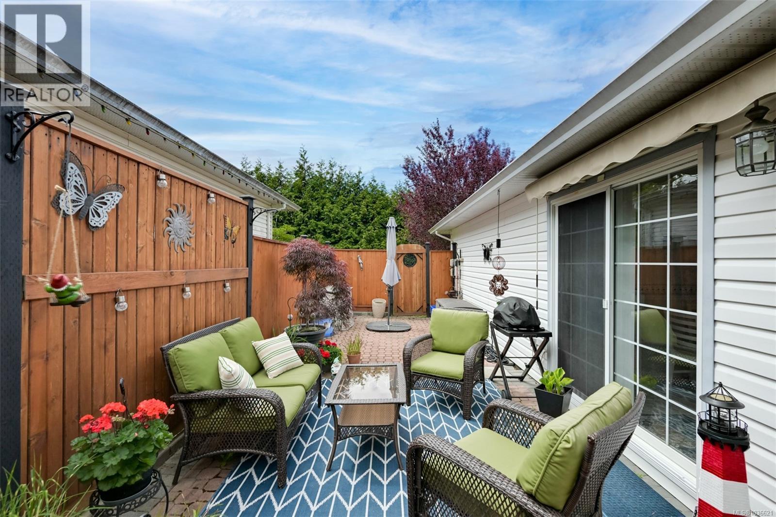 128 Camas Lane, View Royal, British Columbia  V9A 7M2 - Photo 6 - 1036621
