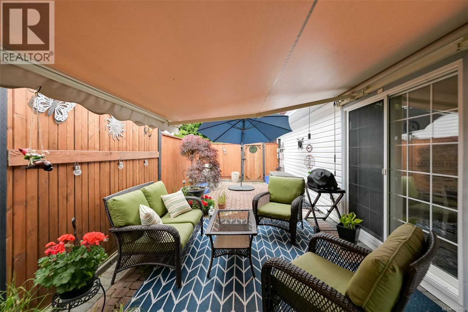 128 Camas Lane, View Royal, British Columbia  V9A 7M2 - Photo 4 - 1036621