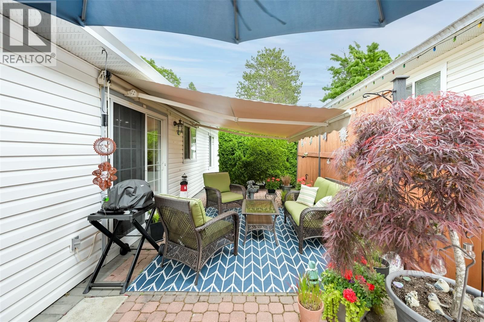 128 Camas Lane, View Royal, British Columbia  V9A 7M2 - Photo 8 - 1036621