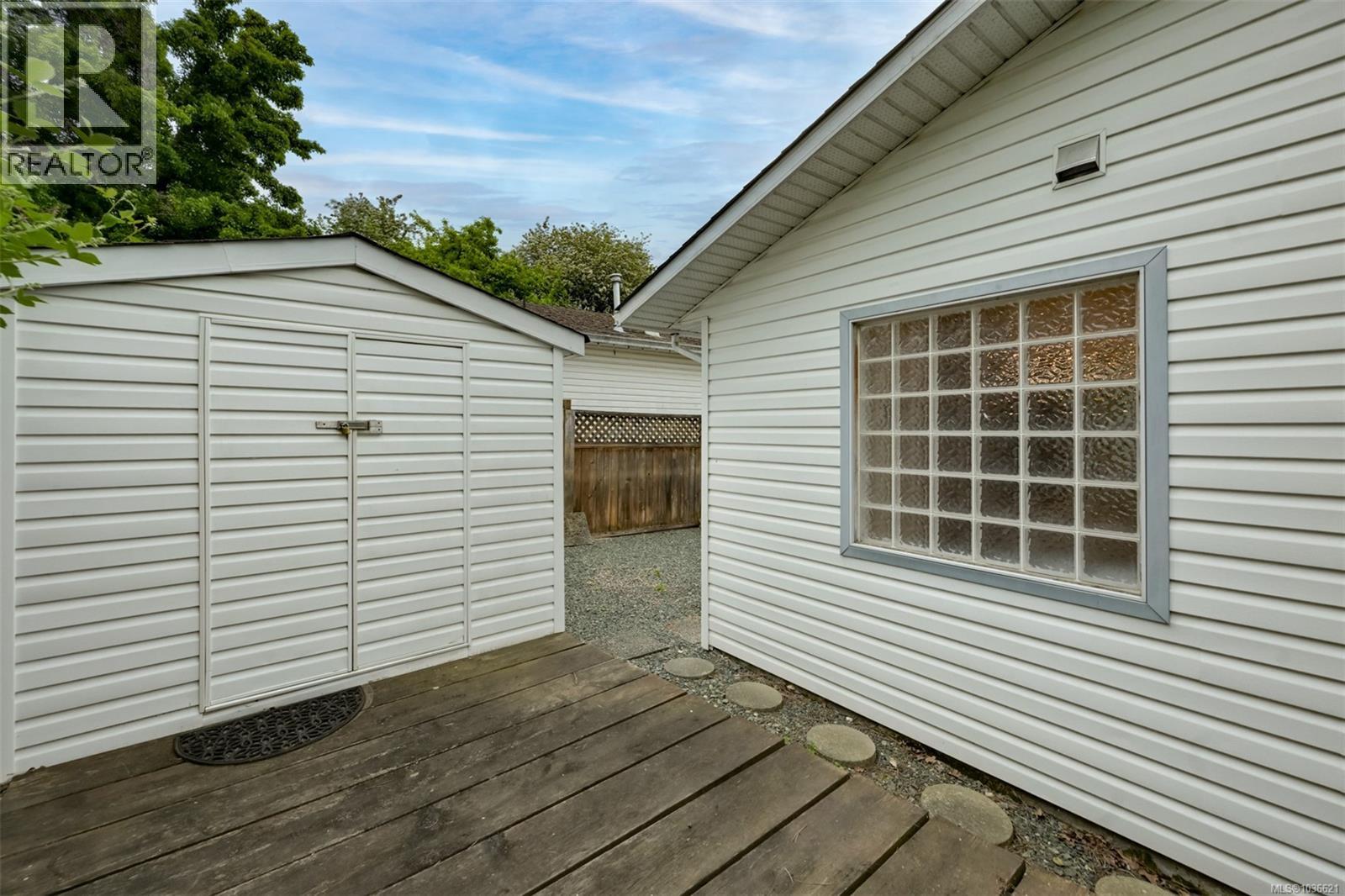 128 Camas Lane, View Royal, British Columbia  V9A 7M2 - Photo 40 - 1036621