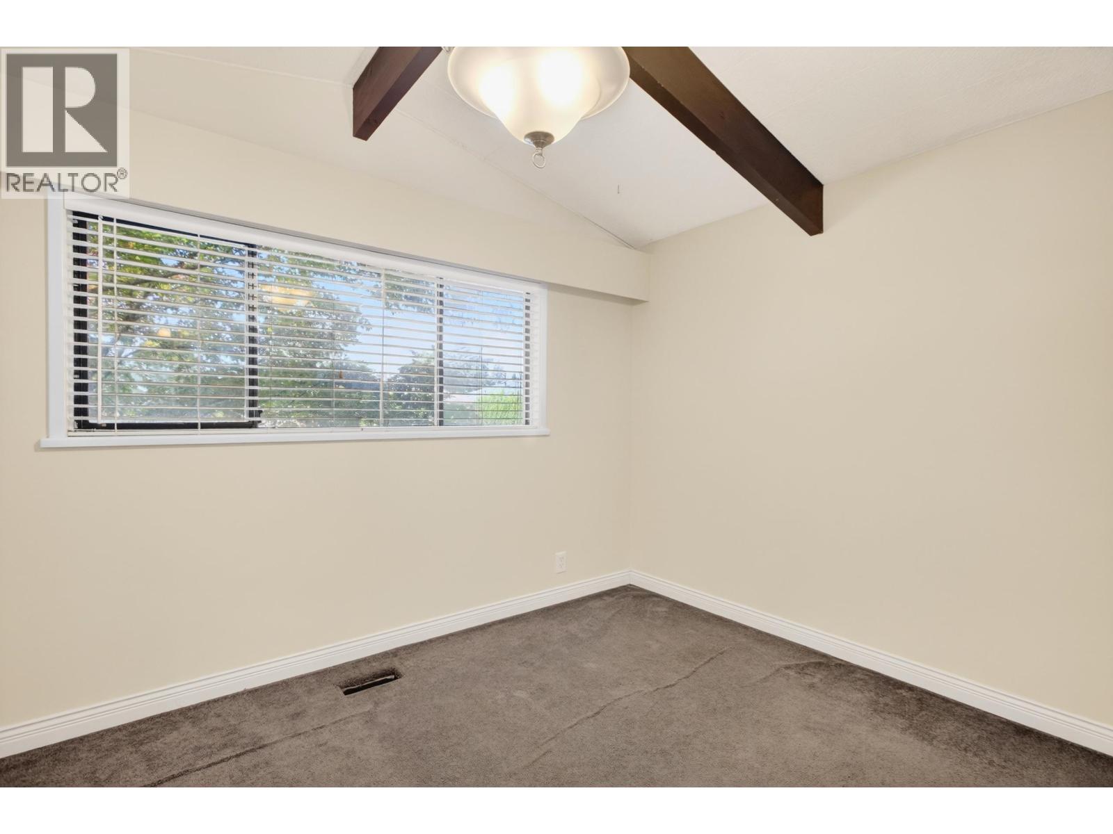 655 Macintosh Street, Coquitlam, British Columbia  V3J 4Y4 - Photo 14 - R3128041