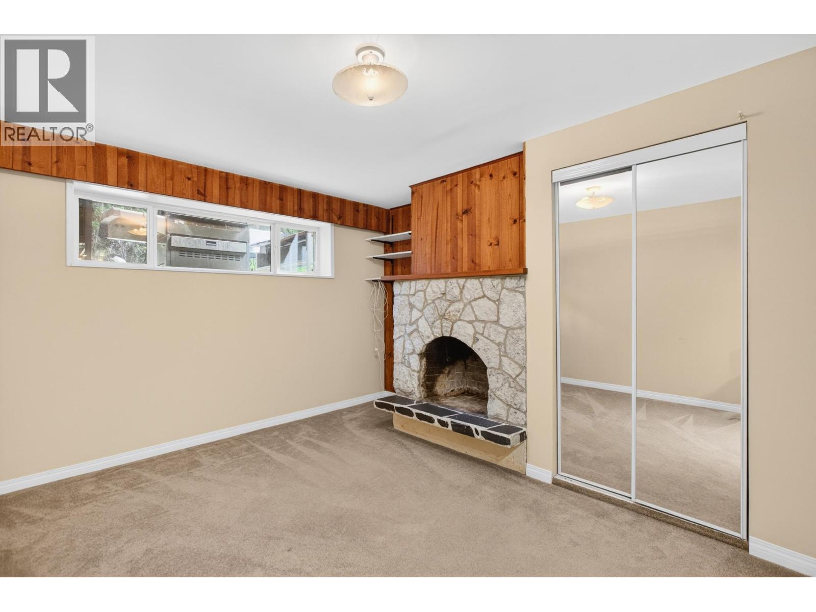 655 Macintosh Street, Coquitlam, British Columbia  V3J 4Y4 - Photo 16 - R3128041