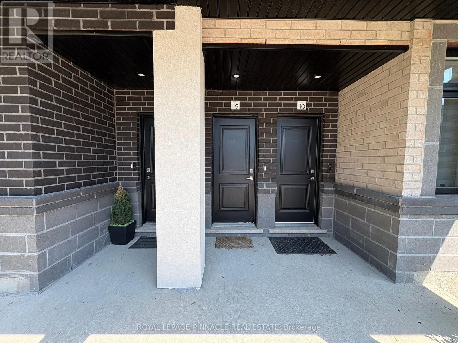 #9 - 9 PHELPS LANE, Richmond Hill, Ontario