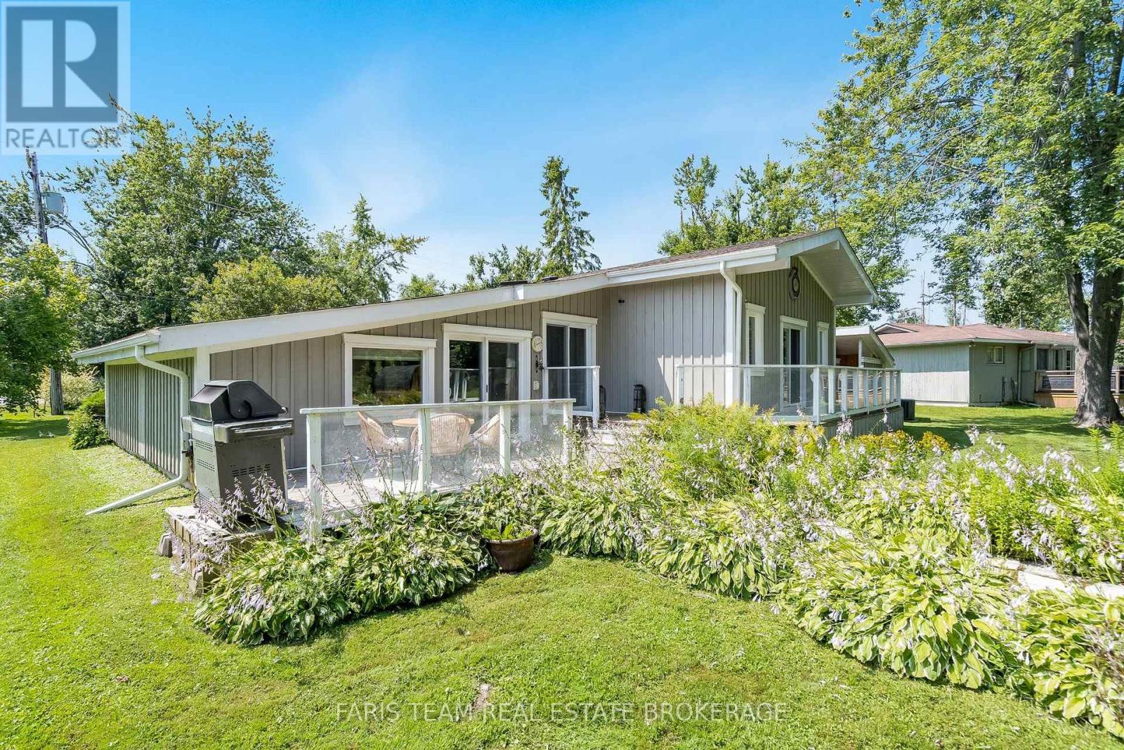 27 Poplar Crescent, Ramara (Brechin), Ontario  L0K 1B0 - Photo 35 - S13663648