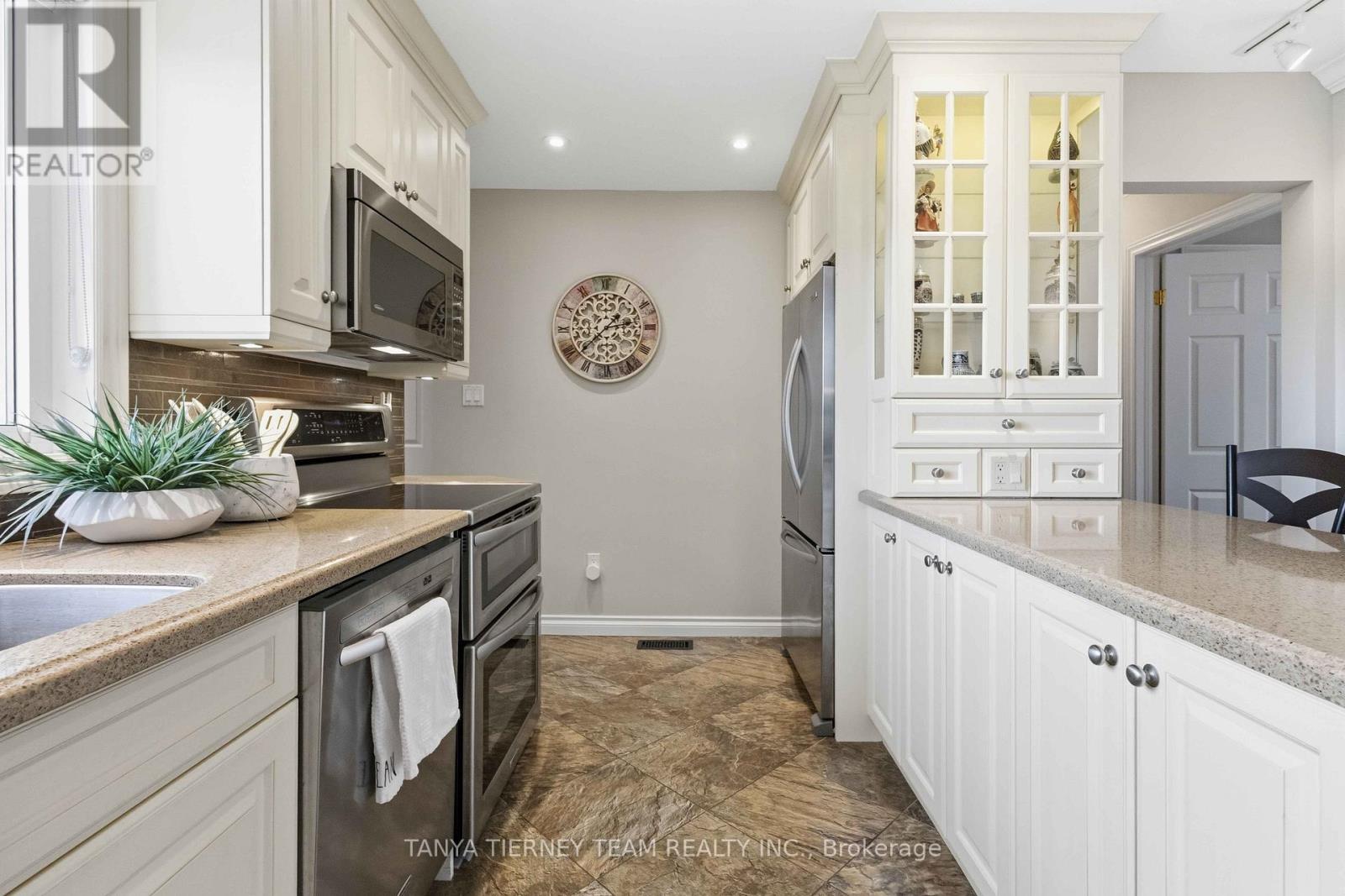 84 Turtle Path, Ramara (Brechin), Ontario  L0K 1B0 - Photo 16 - S13663678