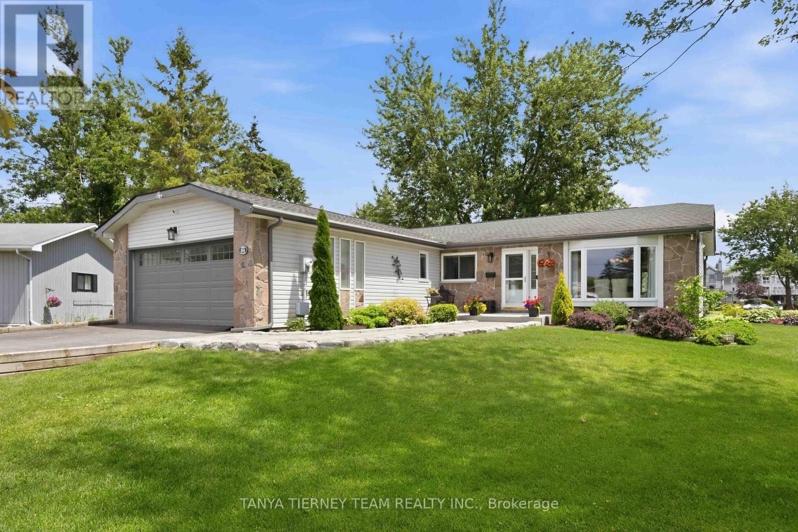 84 Turtle Path, Ramara (Brechin), Ontario  L0K 1B0 - Photo 2 - S13663678