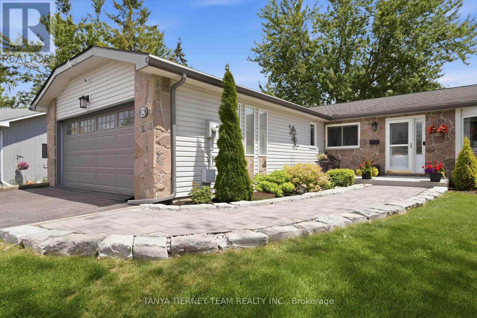 84 Turtle Path, Ramara (Brechin), Ontario  L0K 1B0 - Photo 4 - S13663678